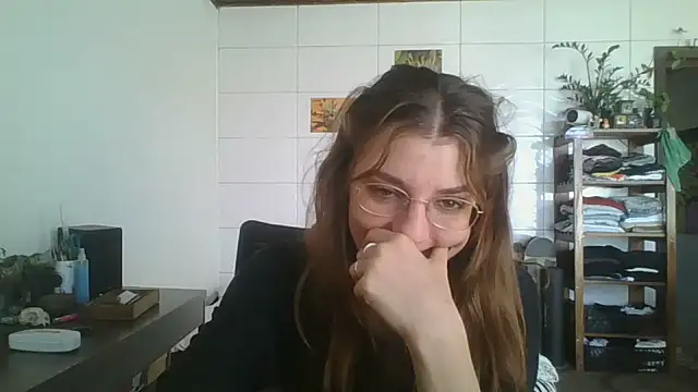 SweetyBabyDemon online show from October 14, 1:45 pm