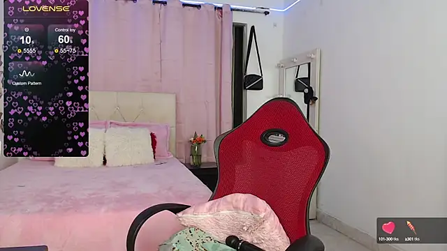 Snapshot of samantha-rose2 chatting on January 9, 12:14 am samantha-rose2 online show from January 9, 12:14 am