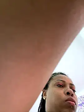 BrianaHazel online show from November 5, 11:27 pm