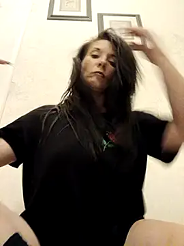 gorgeous11 online show from February 19, 3:28 am