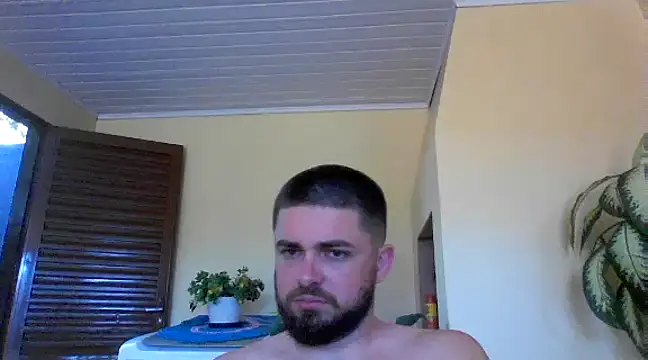 Snapshot of Dat1994 chatting on December 11, 12:12 pm Dat1994 online show from December 11, 12:12 pm