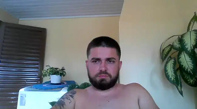 Snapshot of Dat1994 chatting on December 16, 11:55 am Dat1994 online show from December 16, 11:55 am