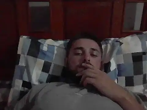 Snapshot of Dat1994 chatting on December 24, 1:49 am Dat1994 online show from December 24, 1:49 am