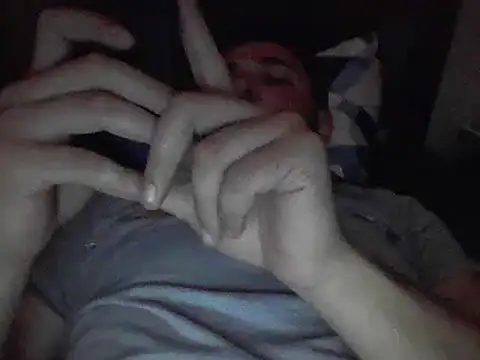 Snapshot of Dat1994 chatting on December 24, 12:11 pm Dat1994 online show from December 24, 12:11 pm