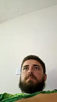 Snapshot of Dat1994 chatting on January 28, 12:47 am Dat1994 online show from January 28, 12:47 am