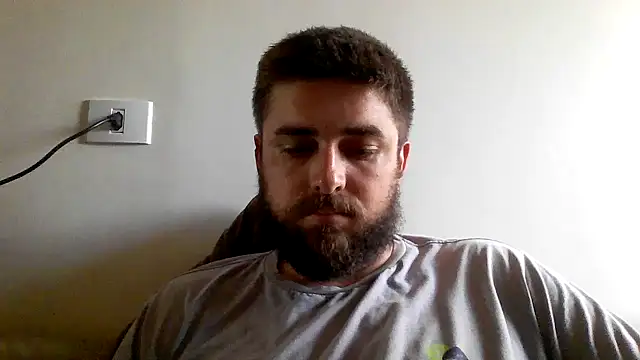 Snapshot of Dat1994 chatting on January 30, 7:37 pm Dat1994 online show from January 30, 7:37 pm