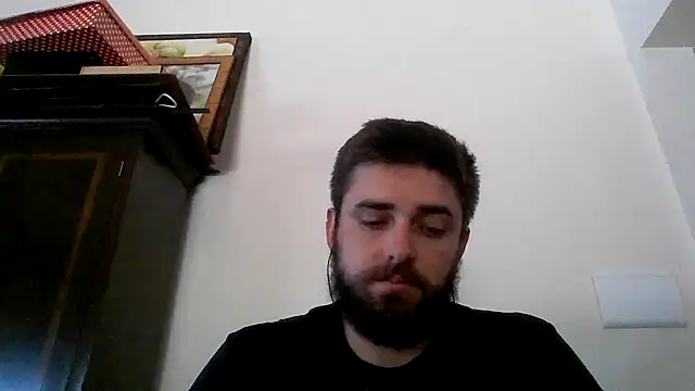 Snapshot of Dat1994 chatting on February 7, 5:18 pm Dat1994 online show from February 7, 5:18 pm