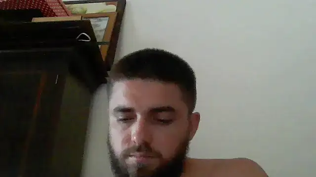 Snapshot of Dat1994 chatting on February 19, 7:27 pm Dat1994 online show from February 19, 7:27 pm