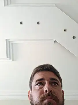 Snapshot of Dat1994 chatting on December 15, 2:32 pm Dat1994 online show from December 15, 2:32 pm