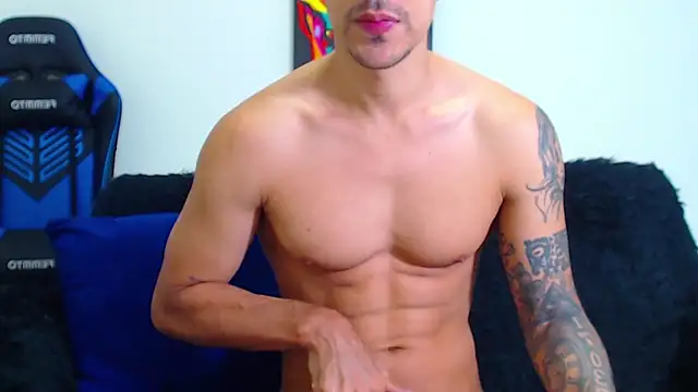 Tristan-bm online show from February 5, 4:58 pm