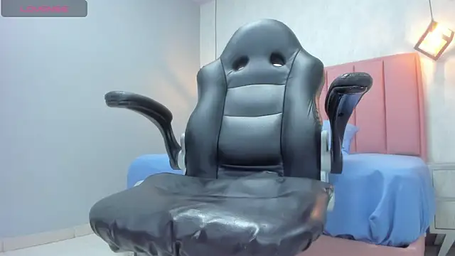 chelsyquinn online show from January 16, 4:16 am