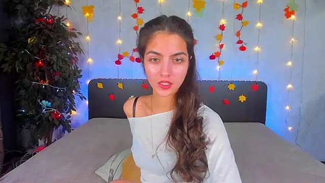 Snapshot of Milana_Crystal_ chatting on November 25, 1:55 pm Milana Crystal online show from November 25, 1:55 pm