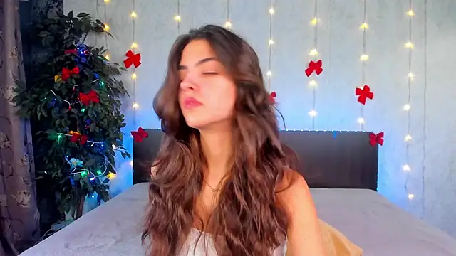 Milana Crystal  online show from December 23, 8:23 am