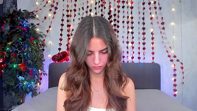 Milana Crystal  online show from February 25, 8:13 am