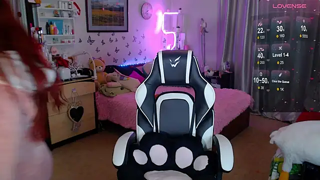 Sidney blush online show from January 9, 1:25 pm