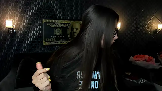 Snapshot of _extraterrestrial_ chatting on October 2, 6:37 pm extraterrestrial online show from October 2, 6:37 pm