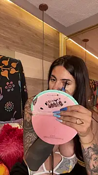 Cori Paige online show from December 15, 10:25 pm