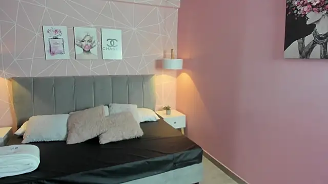 zara  sweet online show from December 19, 1:18 pm