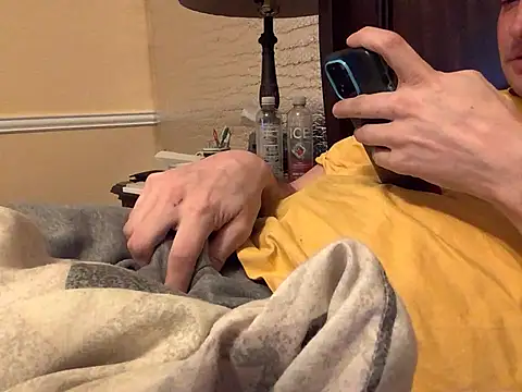 Snapshot of Hebrewhammers42 chatting on January 21, 6:43 am Hebrewhammers42 online show from January 21, 6:43 am