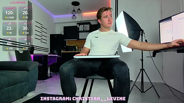 ChristianLevine  online show from February 9, 6:58 pm