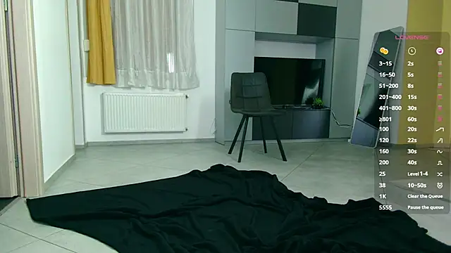 ChristianLevine  online show from October 2, 5:03 am