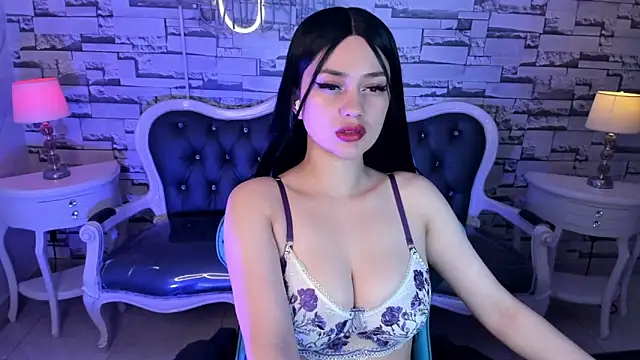 Snapshot of carlie_mayer_v chatting on December 18, 4:31 am carlie mayer v online show from December 18, 4:31 am