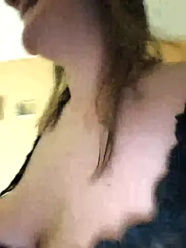 Snapshot of _angel_naturally_ chatting on November 9, 6:55 am angel naturally online show from November 9, 6:55 am