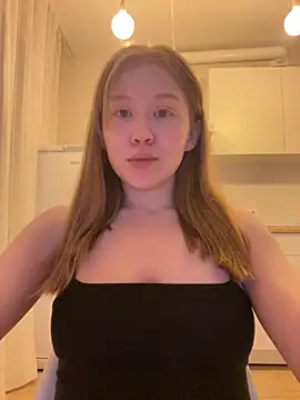 Eva Weyne online show from April 10, 9:08 pm