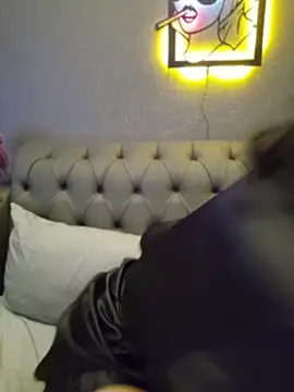 Esmertarcinim online show from April 12, 2:00 pm