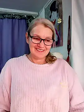 irinamaux online show from January 9, 7:15 pm