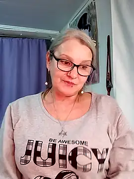 irinamaux online show from January 16, 5:17 pm