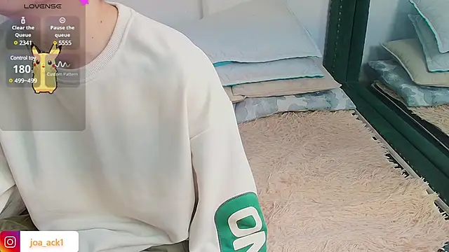 Levii Ackermann online show from March 4, 2:10 pm