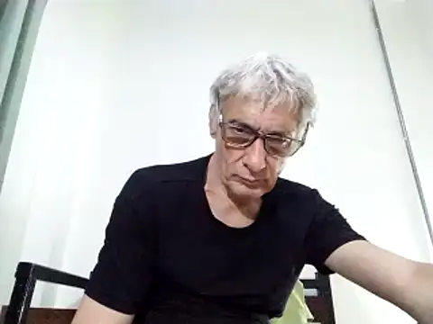 BIGUNCUTHARDCOCK online show from March 11, 7:48 am