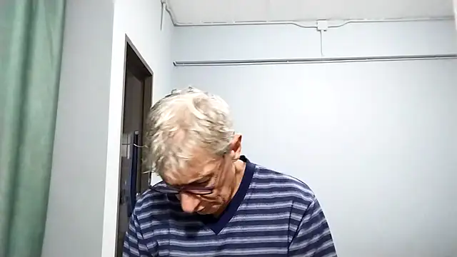 BIGUNCUTHARDCOCK online show from September 16, 12:11 am