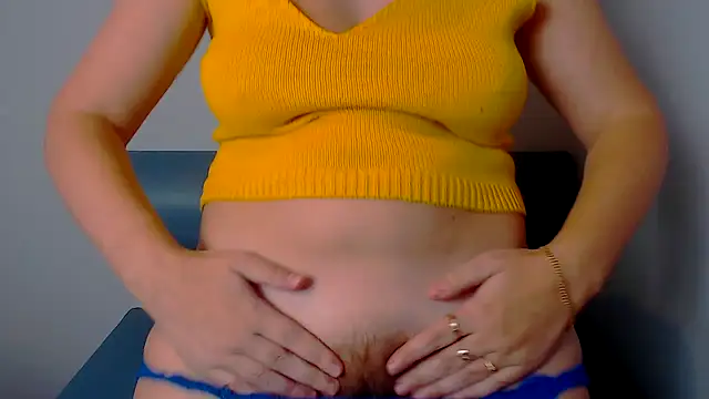 Longhairgirl online show from January 4, 1:42 pm