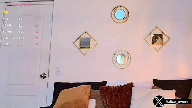 Aliceowenn online show from September 17, 9:05 pm