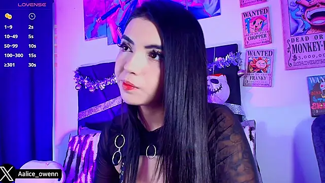 Aliceowenn online show from December 15, 9:41 pm