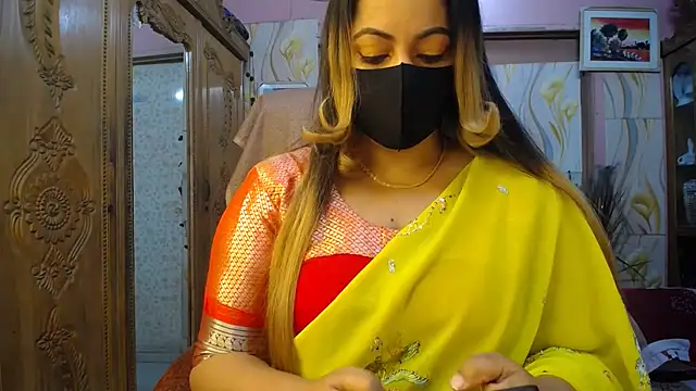 SohanaSabaSexy online show from December 2, 1:00 am