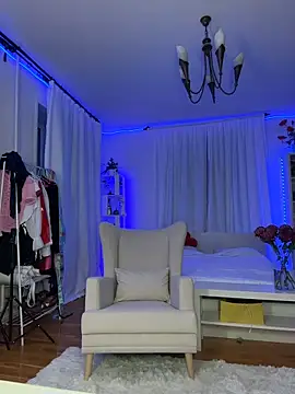  AHHA  online show from November 5, 4:18 pm