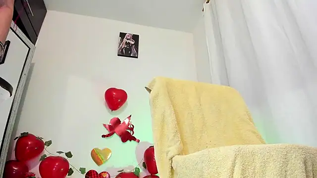 daarklover online show from February 14, 2:39 am