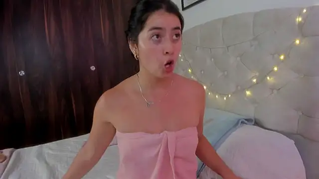 Snapshot of ChanellGV chatting on February 6, 5:51 pm ChanellGV online show from February 6, 5:51 pm