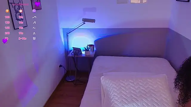 Snapshot of cattaleeyaa chatting on January 15, 2:49 am cattaleeyaa online show from January 15, 2:49 am