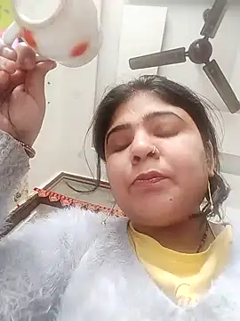 Snapshot of Husnpari20 chatting on December 25, 5:26 am Husnpari20 online show from December 25, 5:26 am