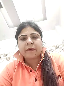 Snapshot of Husnpari20 chatting on February 3, 2:24 pm Husnpari20 online show from February 3, 2:24 pm