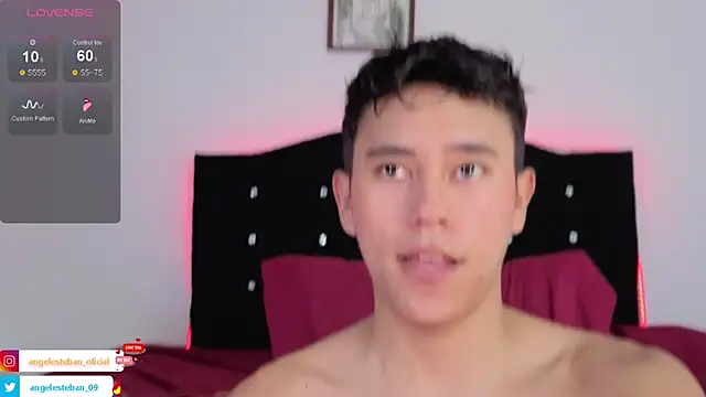 Snapshot of Angel_esteban_fx chatting on November 12, 11:54 am Angel esteban fx online show from November 12, 11:54 am