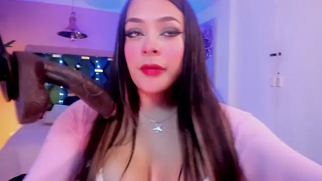 Red lady online show from January 15, 3:44 am