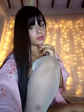 Juanelopez1 online show from February 28, 7:37 am