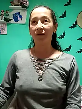 emilypoppy3 online show from February 20, 6:24 pm