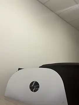 Snapshot of MaraNightmare chatting on February 16, 4:10 pm MaraNightmare online show from February 16, 4:10 pm