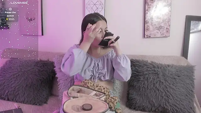 Snapshot of Murieel_69 chatting on October 7, 7:22 pm Murieel 69 online show from October 7, 7:22 pm